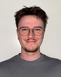  Damian Duss